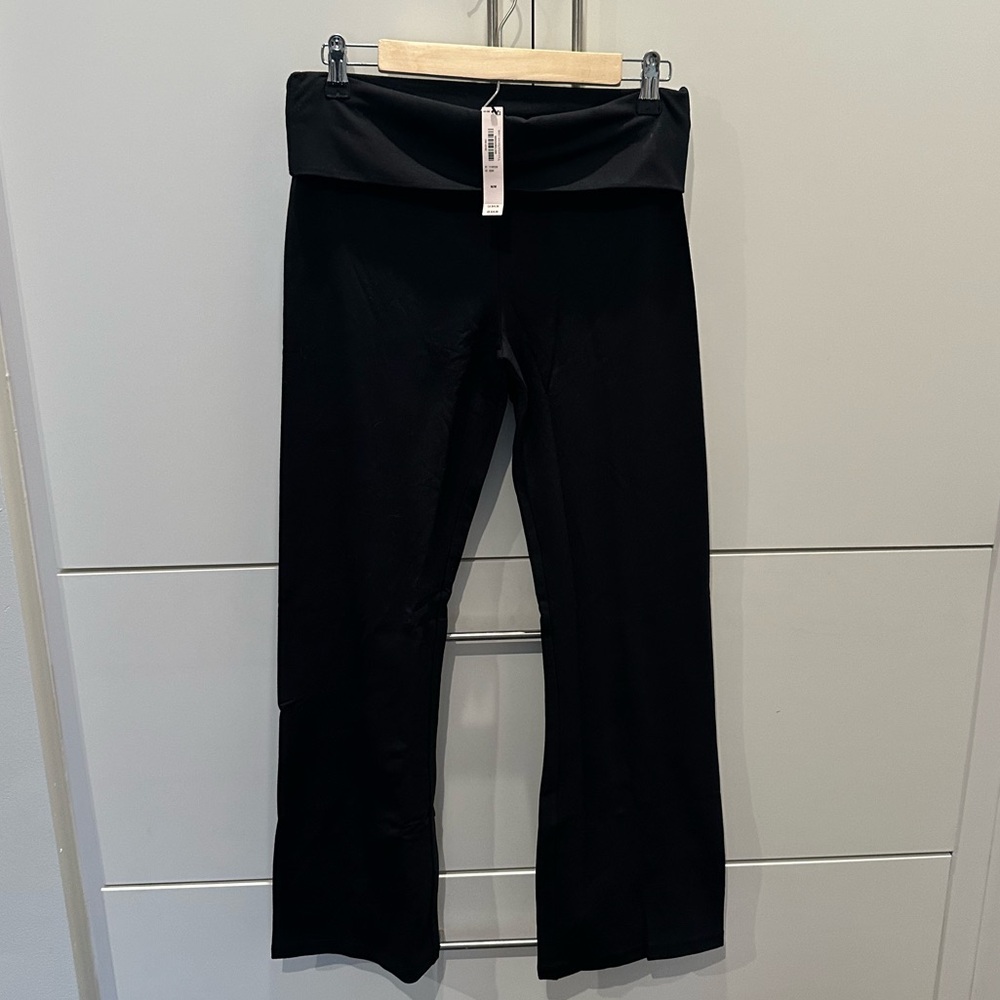 NWT Victoria’s Secret Yoga Foldover Flare Leggings